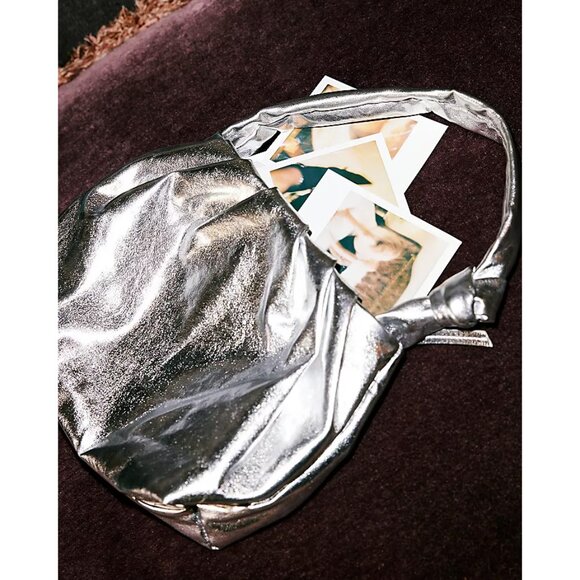 NWT: FREE PEOPLE Viva La Vegan Clutch / Silver - Picture 9 of 10